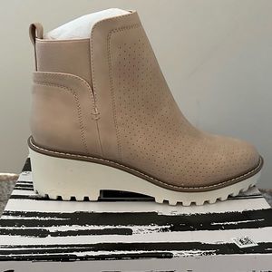 Dolce Vita Rielle Boot